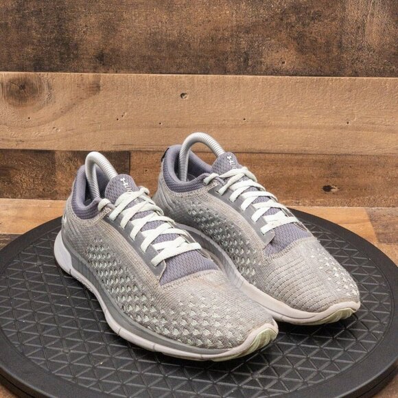UNDER ARMOUR LIGHTNING 2 WOMENS ATHLETIC SHOES RUNNING WALKING TRAIN GRAY SZ 8.5 - Picture 3 of 9